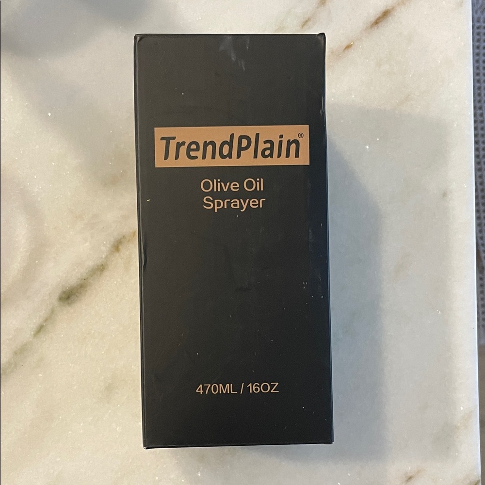 TrendPlain Olive Oil Sprayer